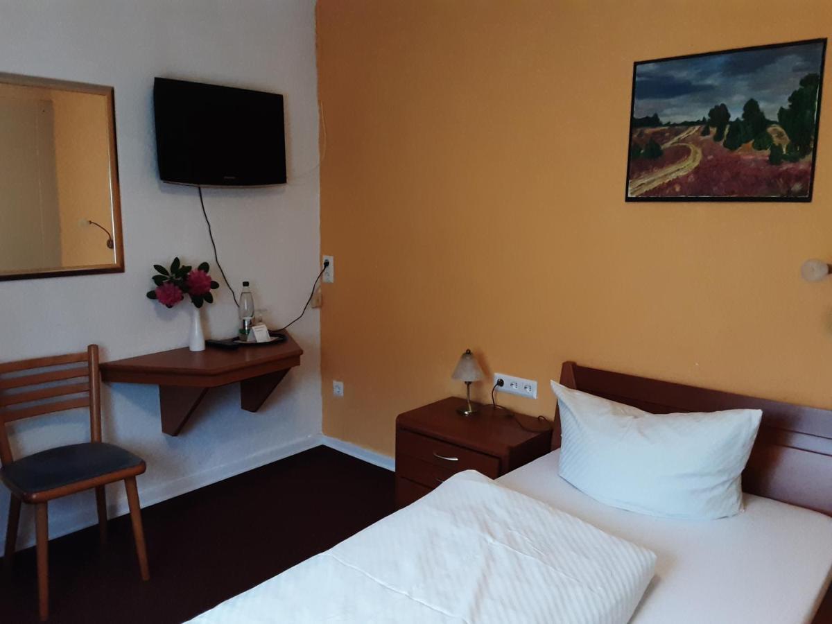 Hotel Gasthof Zur Krone Oberzent Extérieur photo